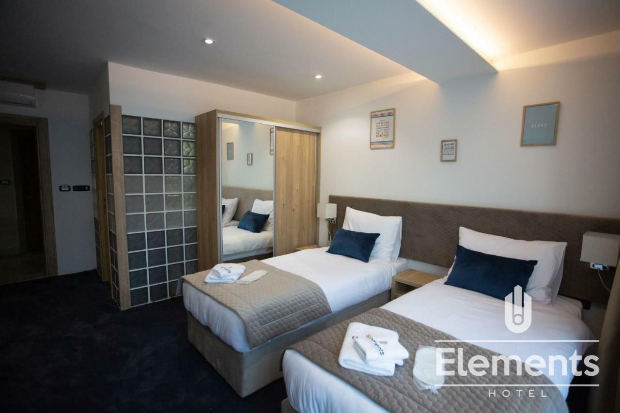 Hotel Elements โนวีปาซาร์ ภายนอก รูปภาพ