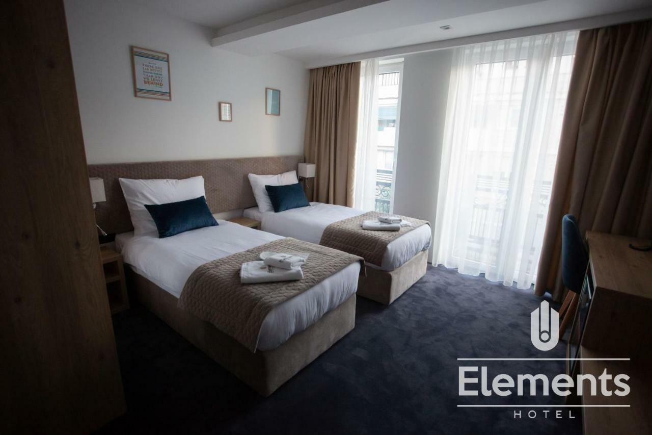 Hotel Elements โนวีปาซาร์ ภายนอก รูปภาพ